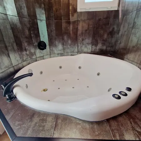 Habibi Luxury 5b Villa