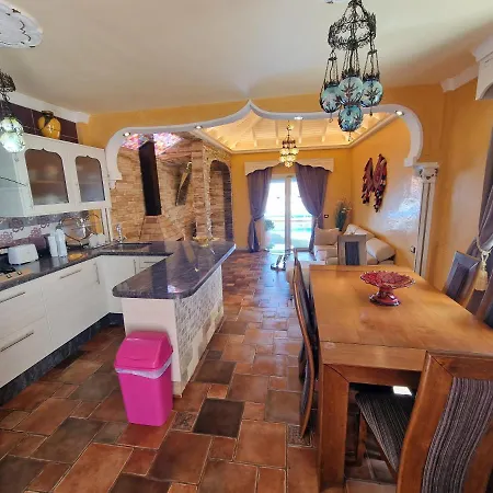 Habibi Luxury 5b Villa Chayofa