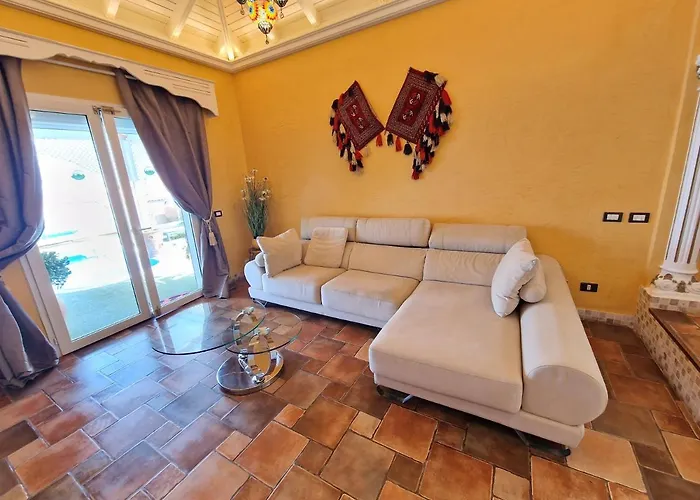 Habibi Luxury 5b Villa Chayofa